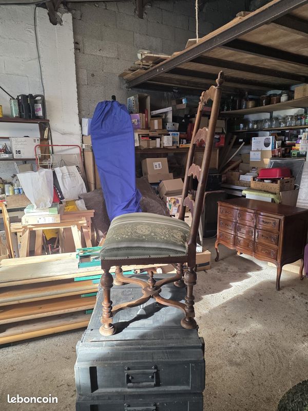 Chaise ancienne (image 2)