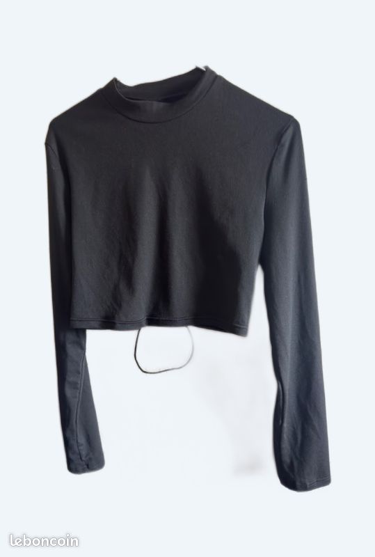 Crop top manche longue noir lacet au dos Shein Vêtements