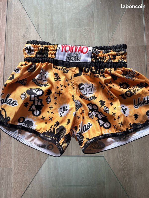 Short de muay thaï haut de gamme Yokkao (image 1)