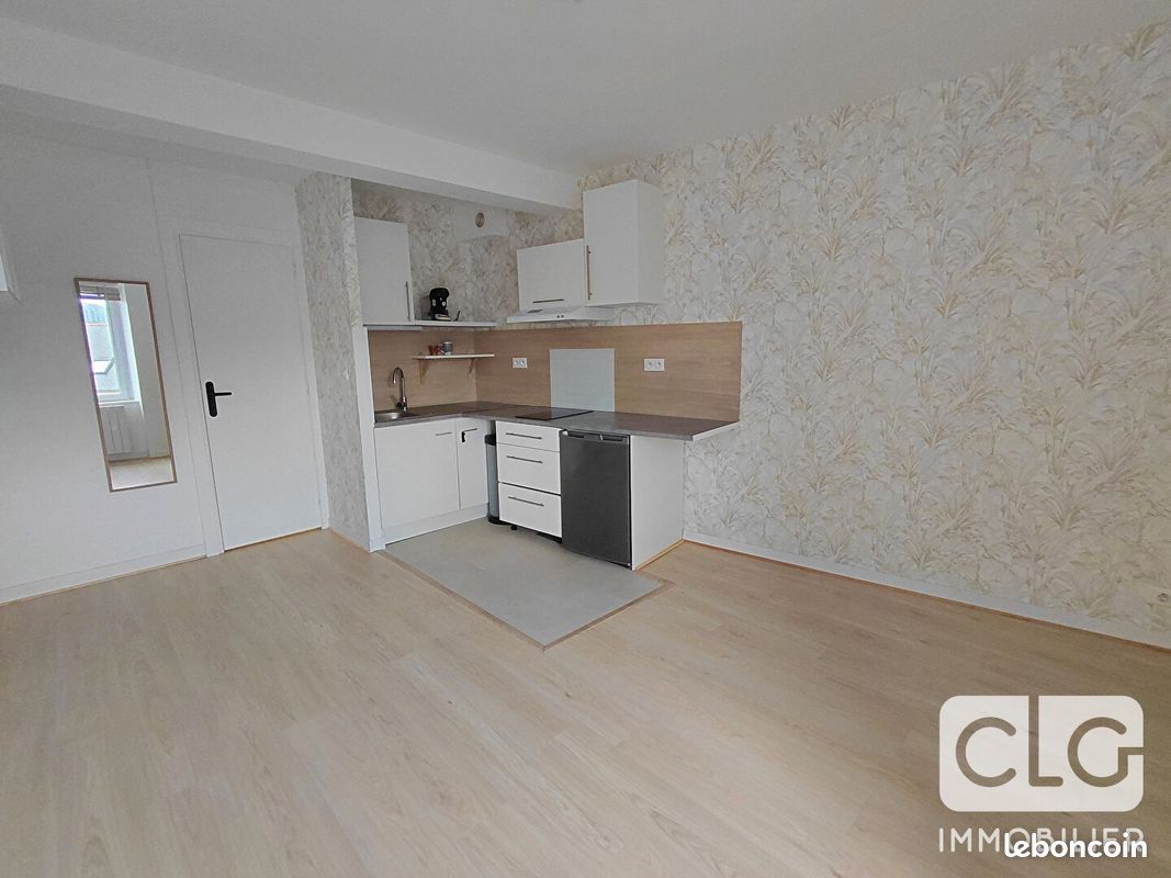Appartement 2 pièces 29 m² · à Pont-l'Abbé · 29 m² · 470 €/mois