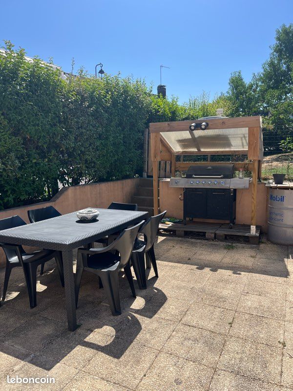 Maison 5 pièces 75 m² · à Pruillé-l'Éguillé · 75 m² · 600 €
