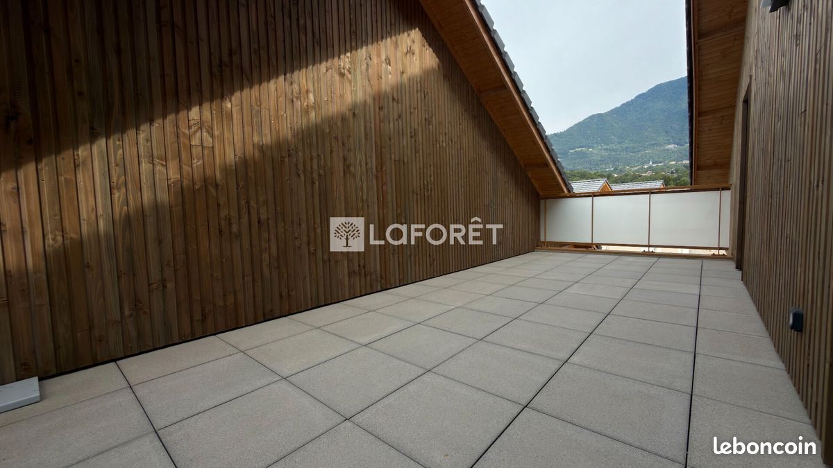 Appartement 2 pièces 68 m² · à Gilly-sur-Isère · 68 m² · 1 010 €