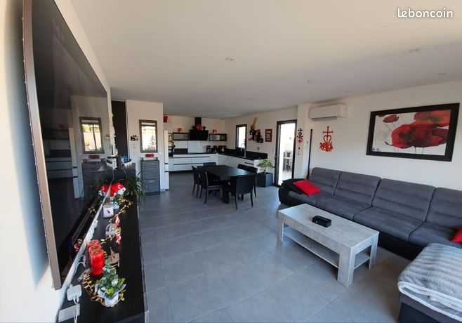 Maison castries