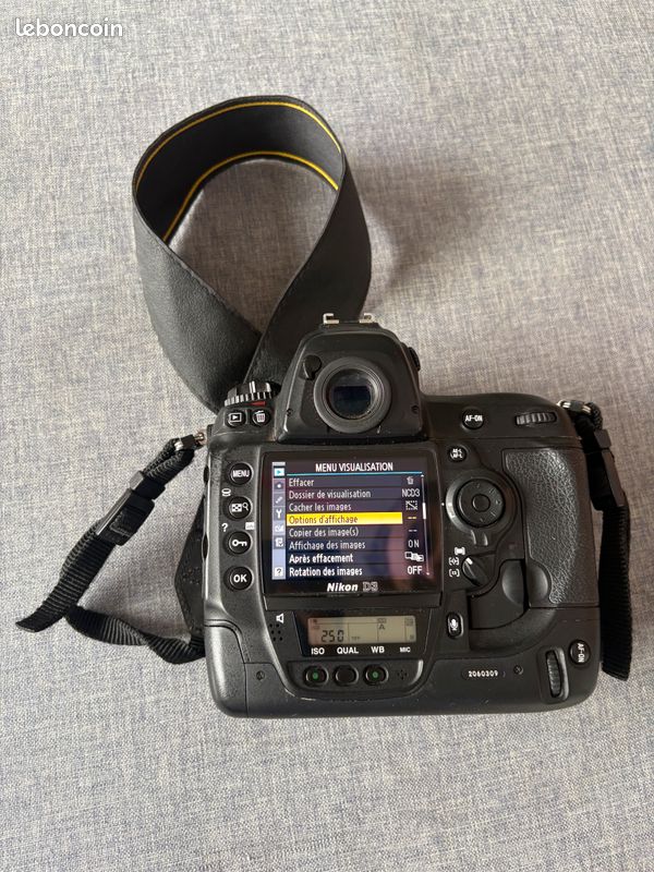 Nikon D3 avec 2 batteries, chargeur et 2 cartes mémoire (image 5)