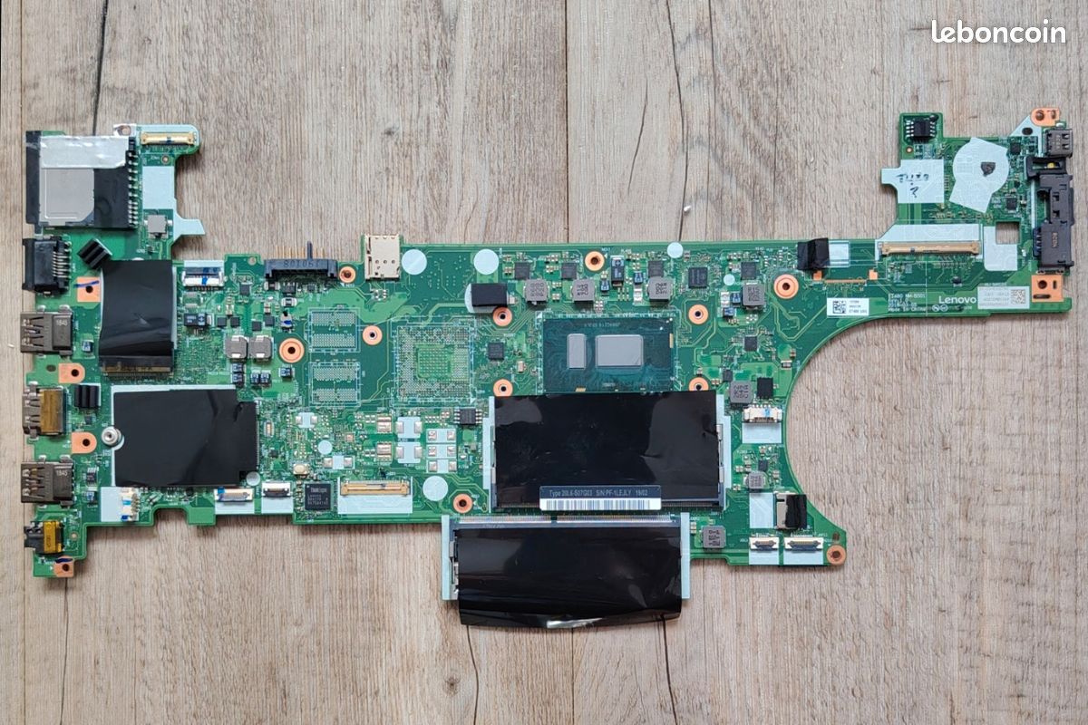 Lot De 8 Cartes Mères Lenovo T480 HS – Pour Pièces Détachées