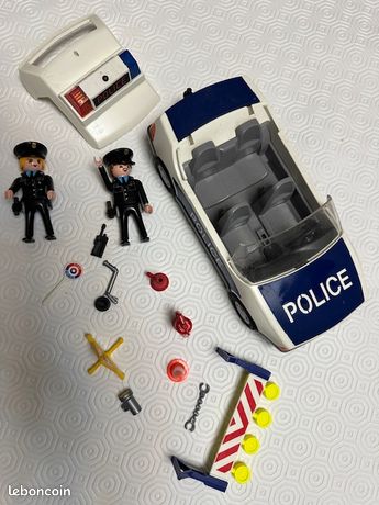 PLAYMOBIL N° 3904 Voiture police policiers lumière light 2002 Neuf en boite EUR 39,39 - FR