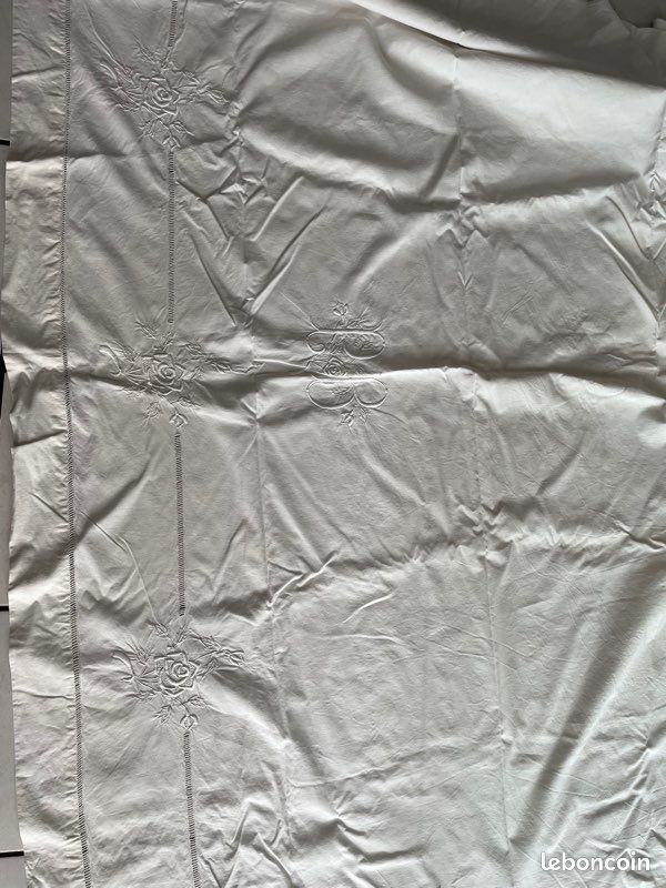 Drap brodé (image 7)