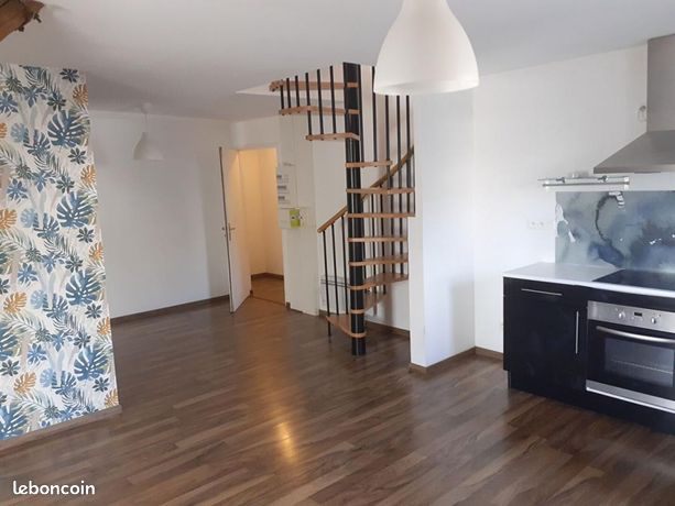 Appartement 4 pièces 77 m²