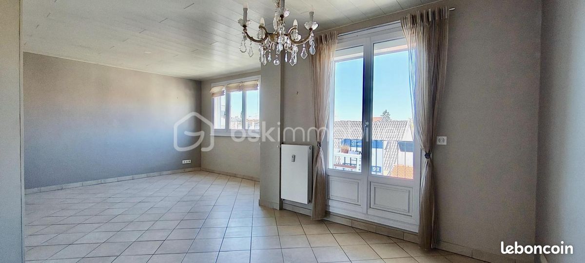 Appartement 3 pièces 74 m² · à Saint-Max · 74 m² · 142 000 €