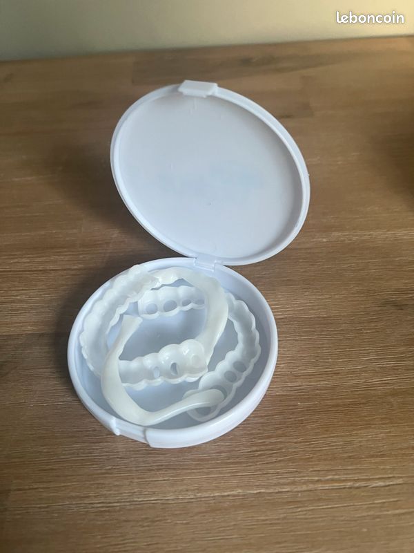 Autocollant blanchiment dents (image 1)