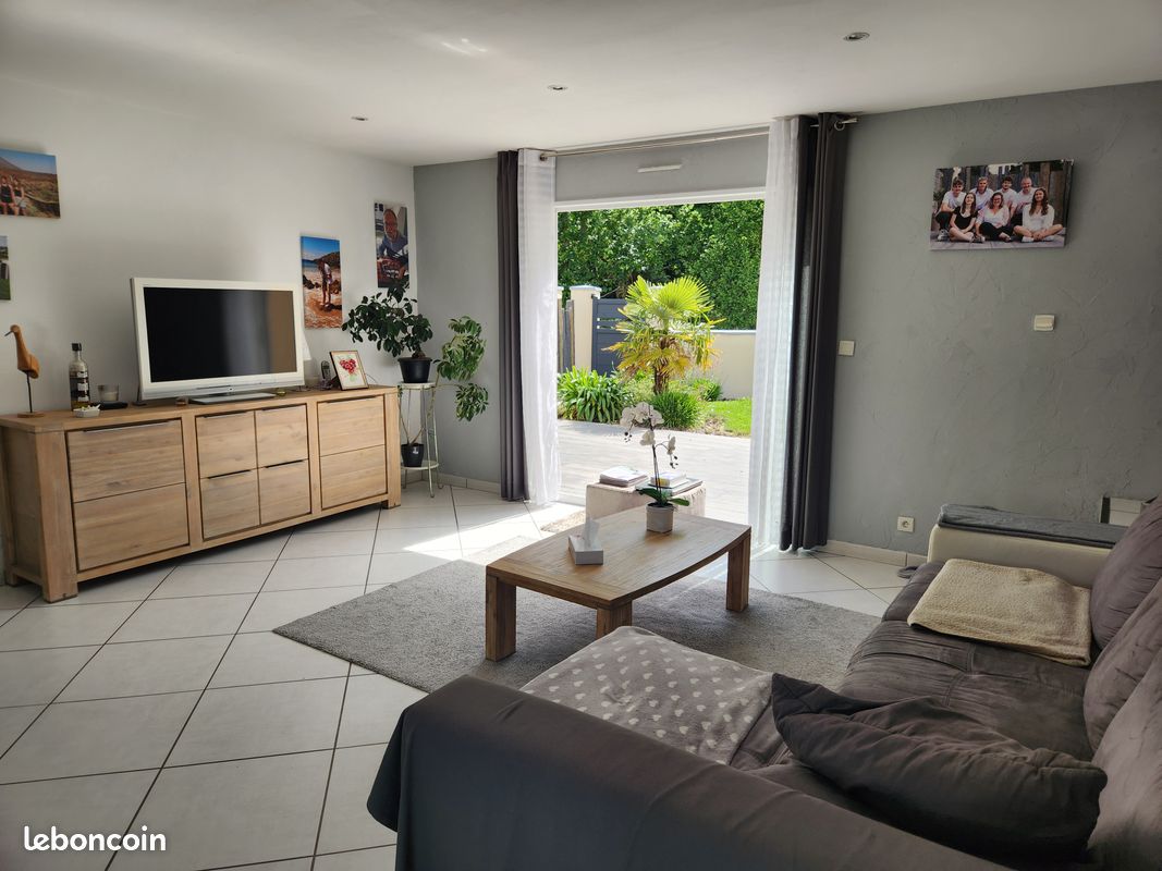 Maison 5 pièces 165 m² · à Malville · 165 m² · 389 000 €