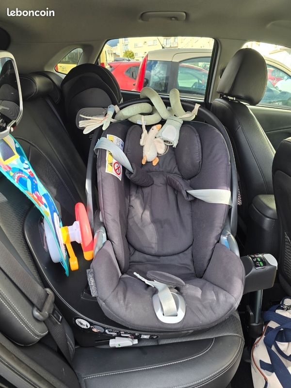 thule urban glide jogging stroller 3 Single Child All-Terrain & Stroller, Lightweight, air-Filled Tires, Twist Hand Brake, Fixed Front Wheel : Baby Hard Body Swimbait Board Size:152m 360° view of the compact fold makes it