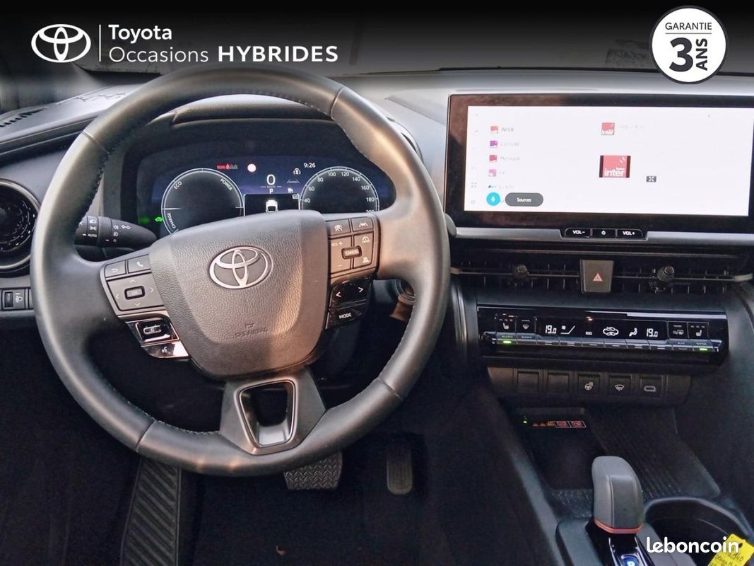 Toyota C-HR 1.8 Hybride 140ch Design MY25 (image 33)