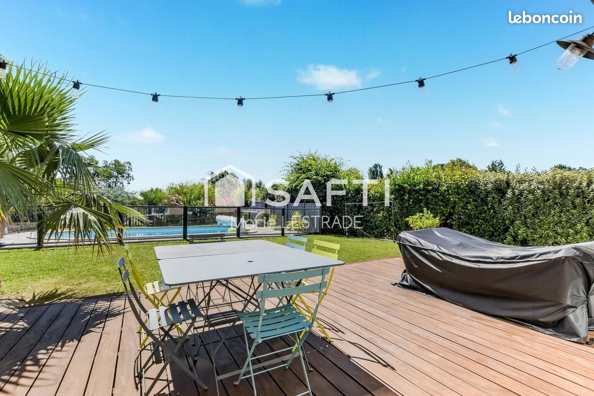 Maison 6 pièces 163 m² · à Castelmaurou · 163 m² · 2 257 €