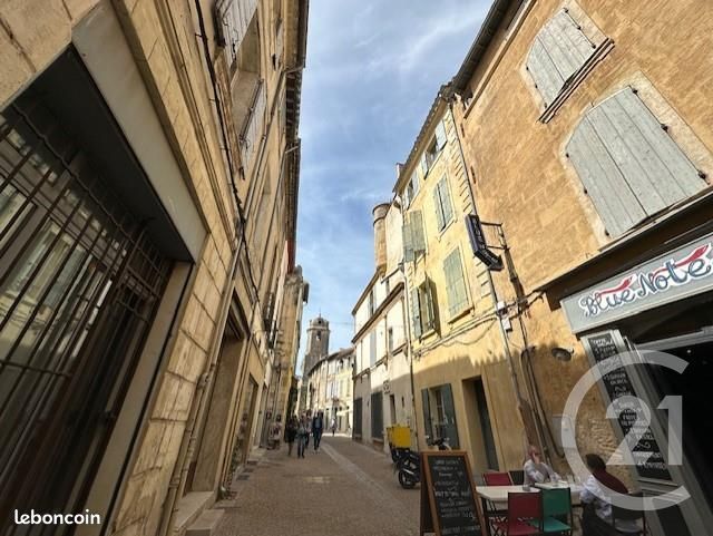 Immeuble 173 m² Arles (image 3)