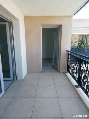Appartement 2 pièces 40 m² · à Cogolin · 40 m² · 748 €