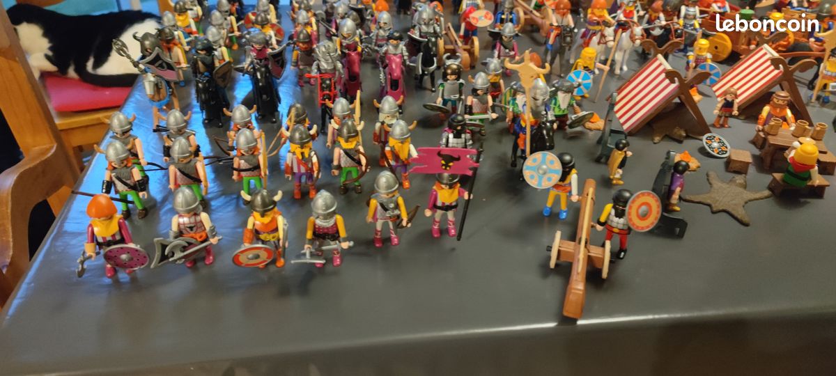 Lots Playmobil viking personnage accessoires (image 19)