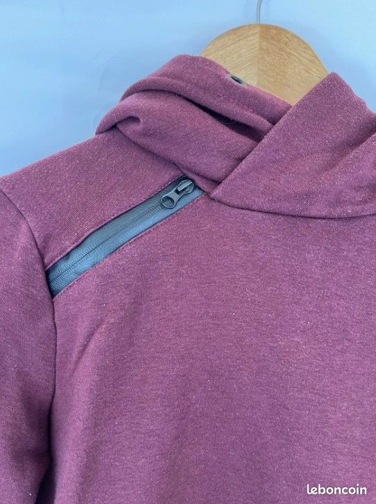 Sweat à Capuche Bershka Femme XS Marron - Motif Papillon - Très Bon état