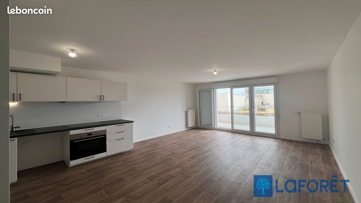 Appartement 4 pièces 77 m² · à Drancy · 77 m² · 1 650 €