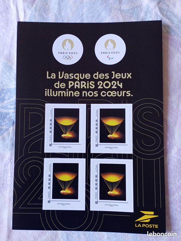 Paris a sa boule de feu : la vasque des Jeux de 2024 s'installe dans la Paris a sa boule de feu : la vasque des Jeux de 2024 s'installe dans la