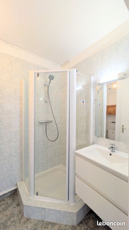 Appartement 2 pièces 43 m² · à Angers · 43 m² · 553 €