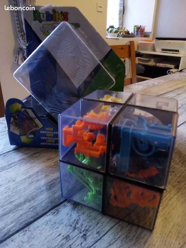 Rubiks cube (image 1)