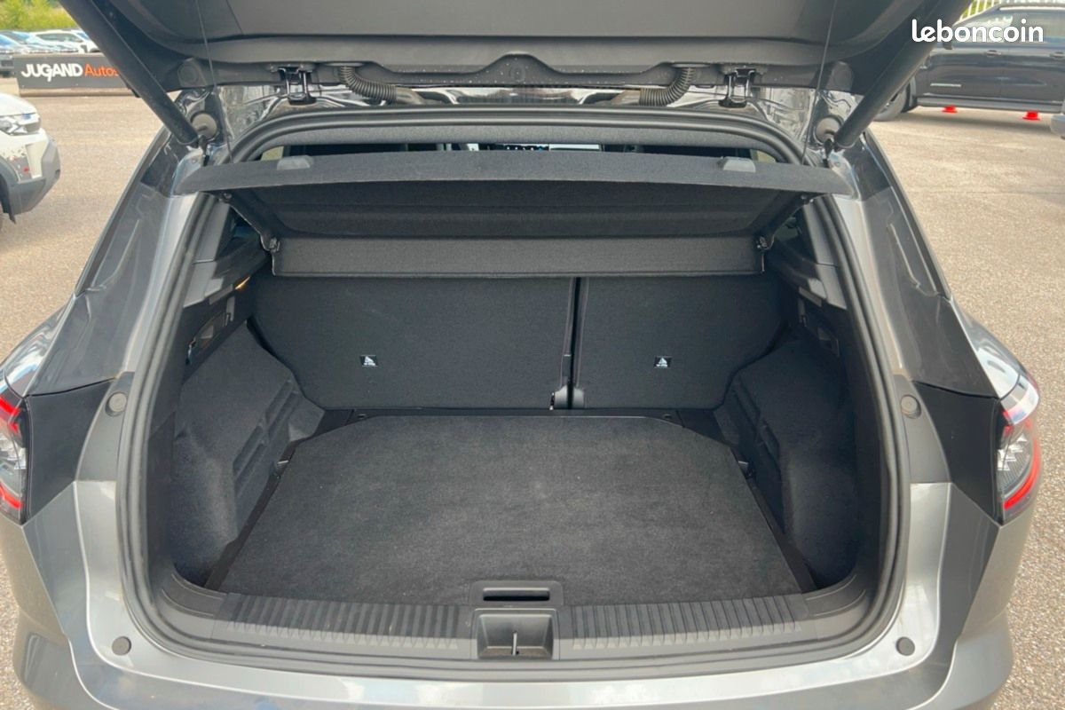 Renault Austral 200 ESPRIT ALPINE 4CONTROL -22% (image 18)