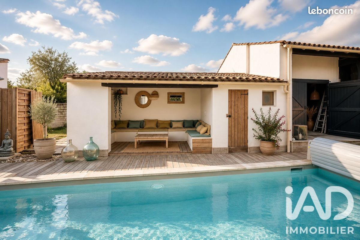 Maison 7 pièces 181 m² · à Saint-Médard-d'Aunis · 181 m² · 598 000 €