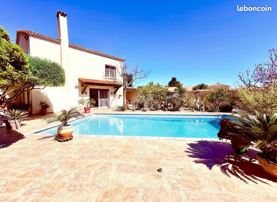 Maison 6 pièces 171 m² · à Port-Saint-Louis-du-Rhône · 171 m² · 362 000 €