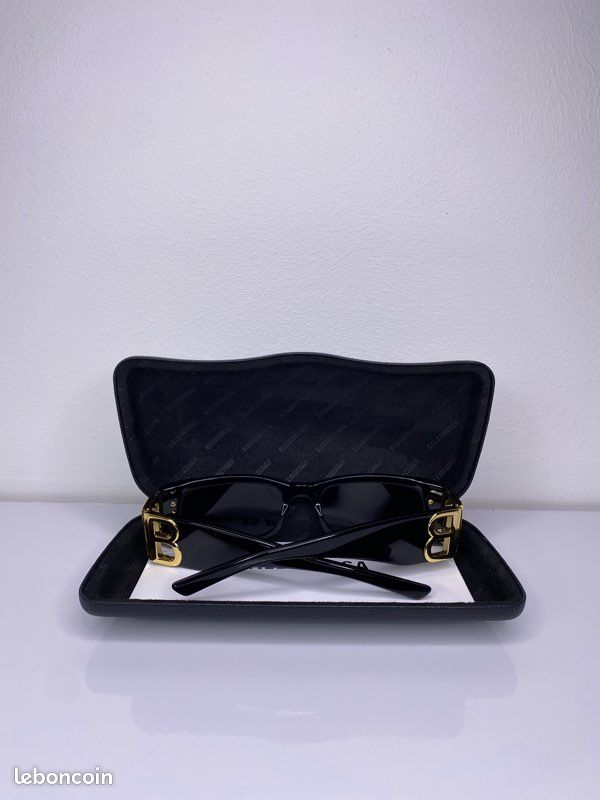 Lunette de soleil rectangle Balenciaga (image 6)