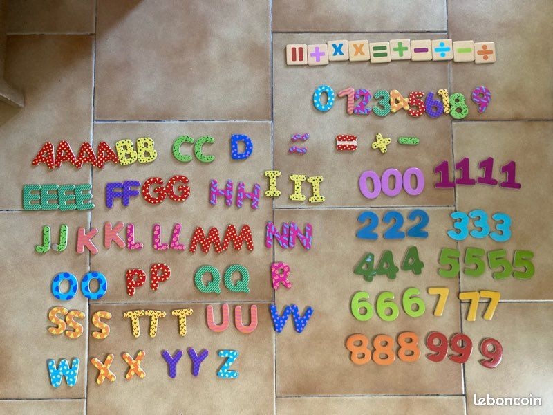 Drfeify Jouet de chiffres de lettres magnétiques pour enfants Enfants lettres magnétiques jouets