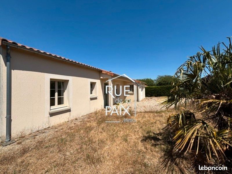 Maison 4 pièces 103 m² · à Saint-Loup-Lamairé · 103 m² · 170 000 €