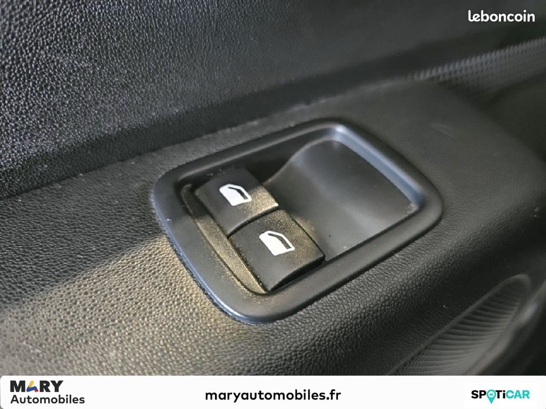 CITROEN C3 PureTech 83 S&S BVM5 YOU (image 15)
