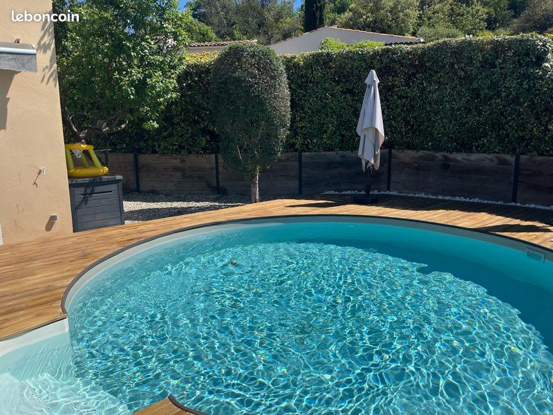 Maison 5 pièces 95 m² · à Saint-Maximin-la-Sainte-Baume · 95 m² · 359 000 €