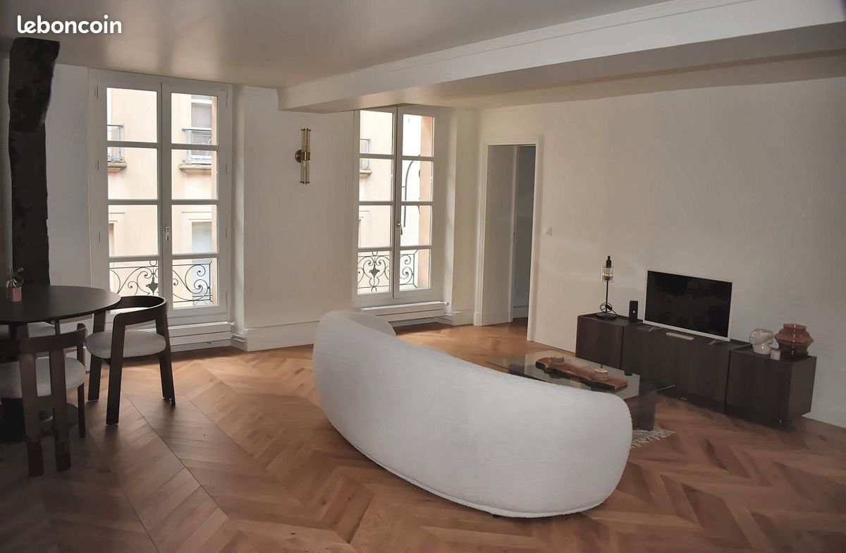 Appartement 3 pièces 70 m² · à Saint-Germain-en-Laye · 70 m² · 2 350 €/mois
