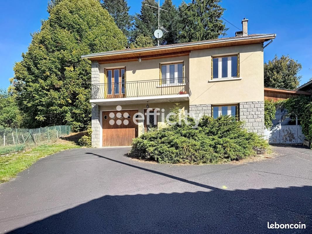 Maison 8 pièces 176 m² · à Saint-Rémy-sur-Durolle · 176 m² · 195 000 €
