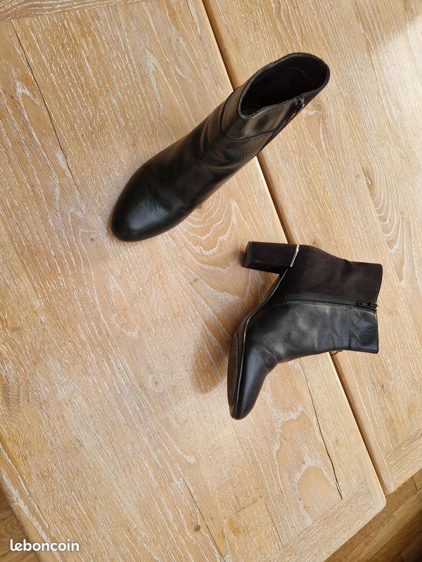 Bottines En Cuir Femme Taille 38 – Occasion – Couleur Rouge Ou Noir
