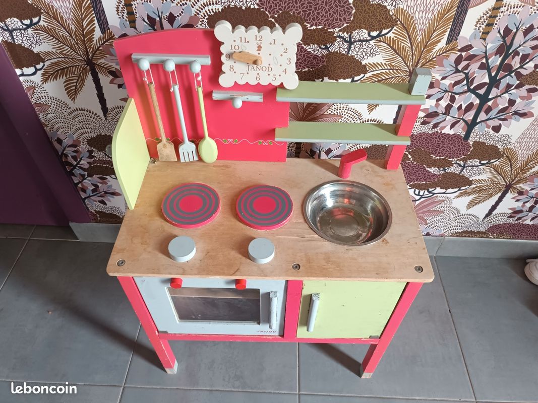 Cuisine enfant en bois janod (image 1)