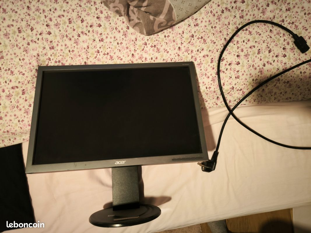 Ecran PC acer (image 1)