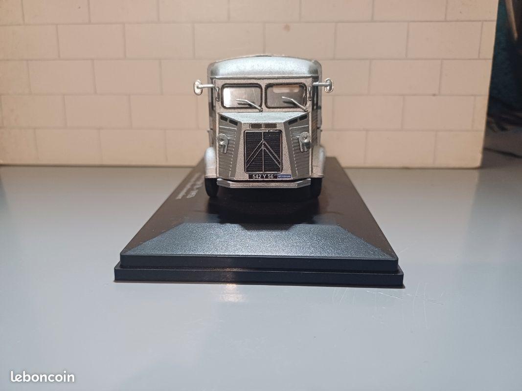 Kit Miniature à Monter 1/43 : Citroën Type H Charbonnière
