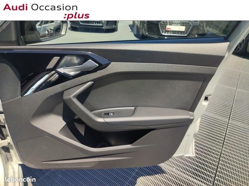 Audi A1 Sportback 30 TFSI 116ch S line S tronic 7 (image 22)