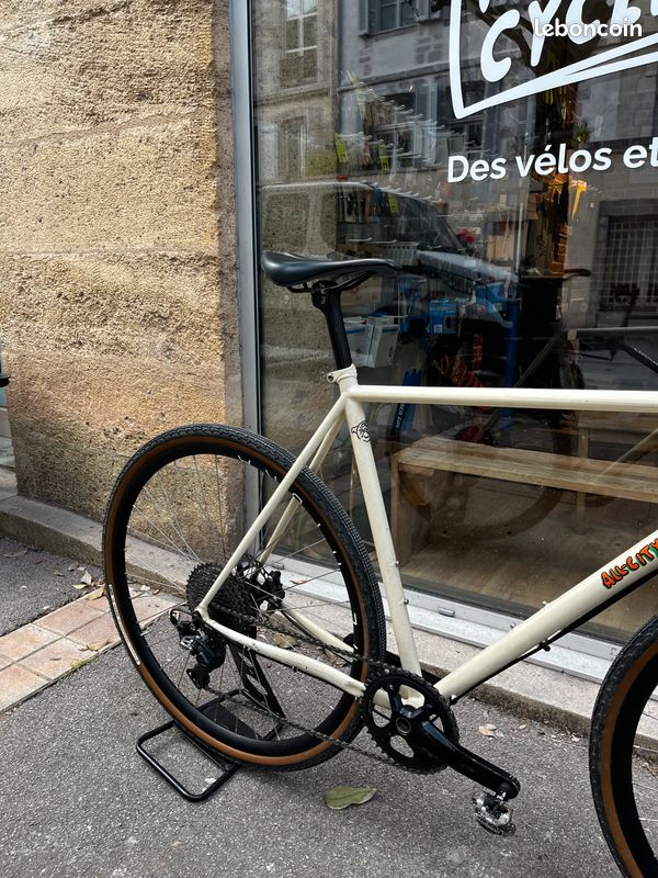 ALL CITY Macho King ACE Vélos