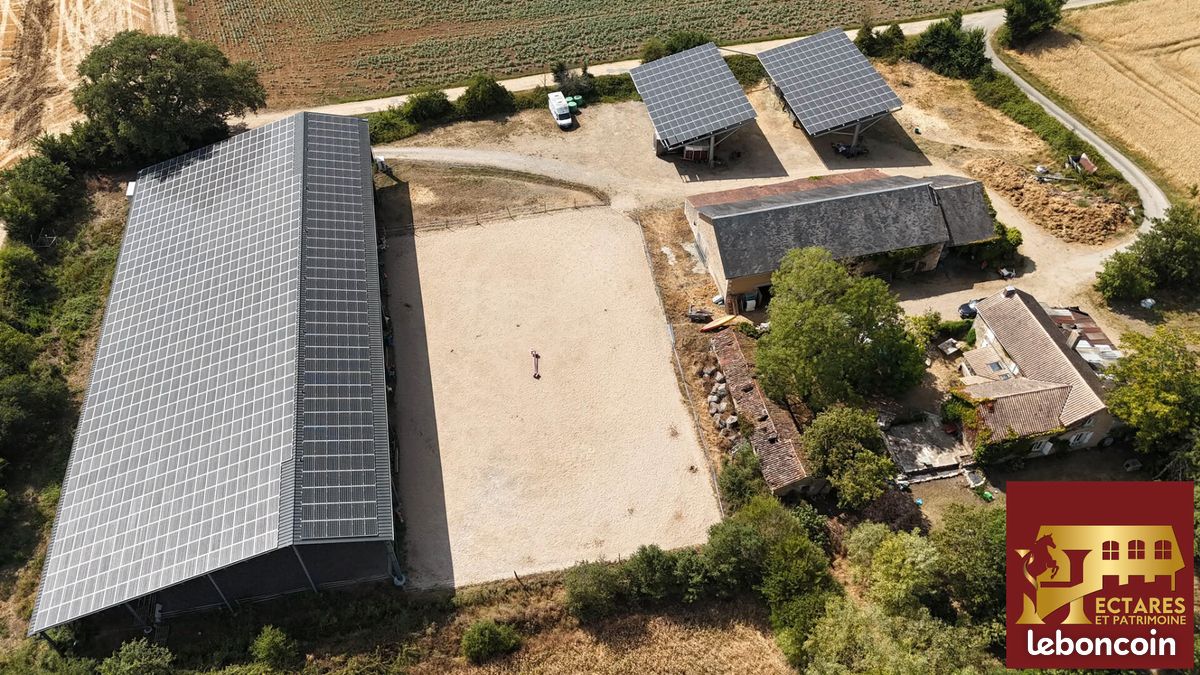 Maison 7 pièces 199 m² · à Valdivienne · 199 m² · 477 000 €