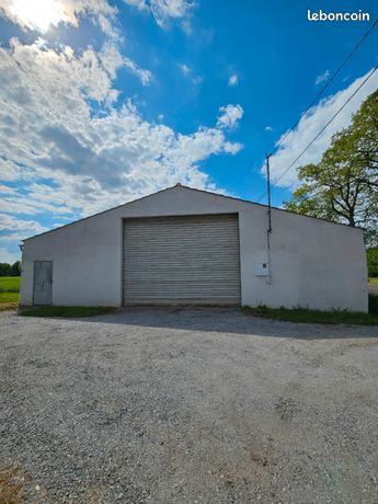 À louer, local de stockage