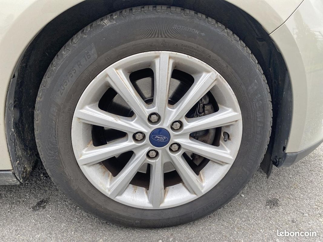 FORD FOCUS 1.5 ecoboost 182 titanium (image 33)
