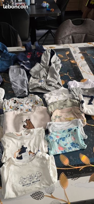 Lot de vêtements en 3 mois (image 4)