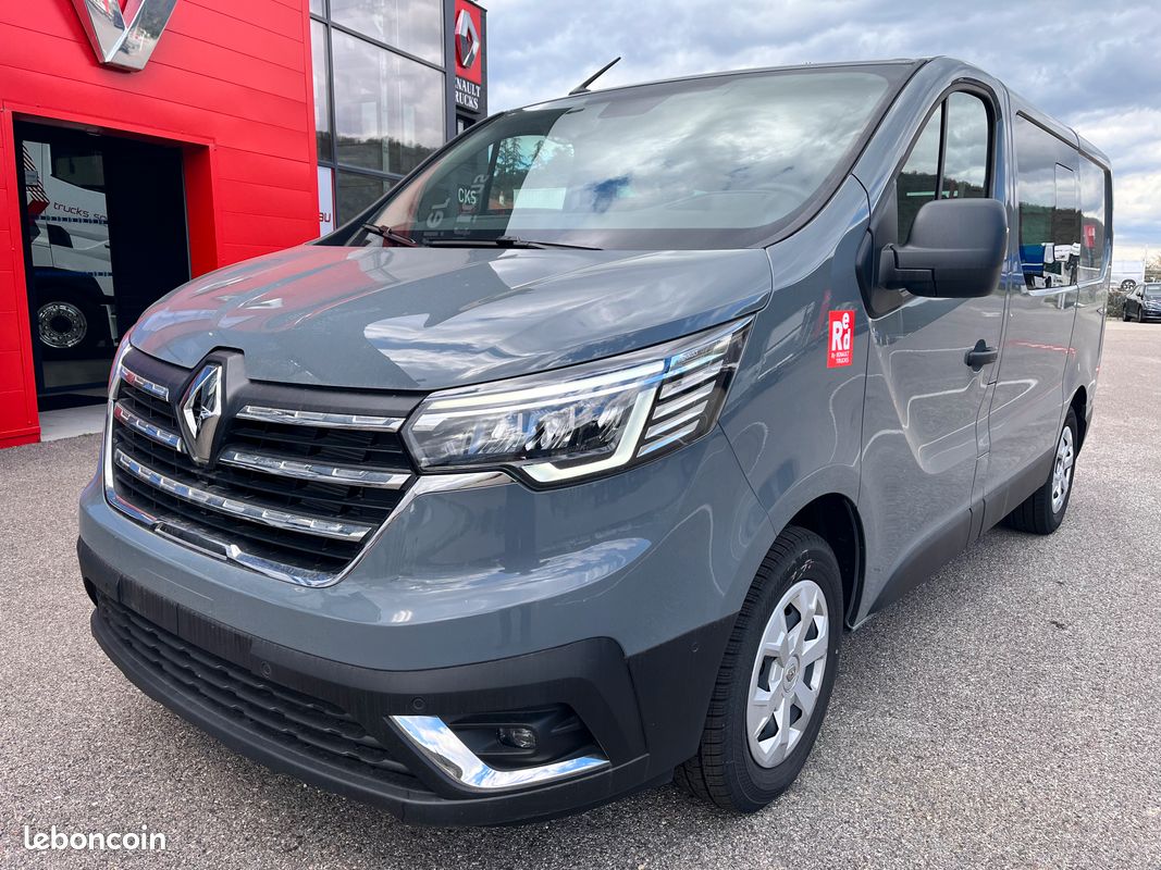 Renault trafic 5 places modulable (image 1)
