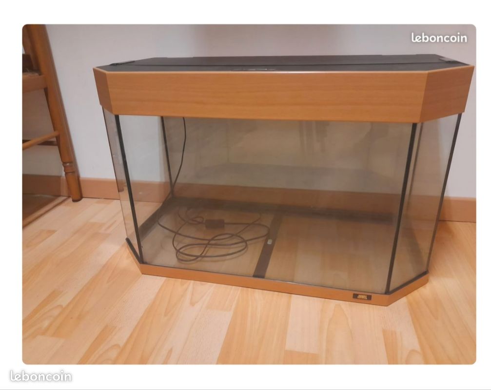 Aquarium panorama Juwel (image 1)