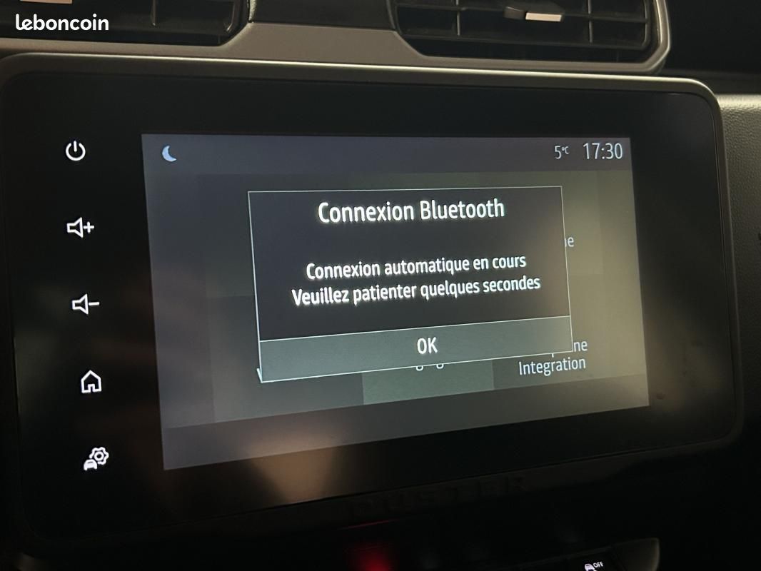 Dacia Duster BluedCi 115 4x4 EXPRESSION *SIEGES CHAUFFANTS + RADAR RECUL (image 22)