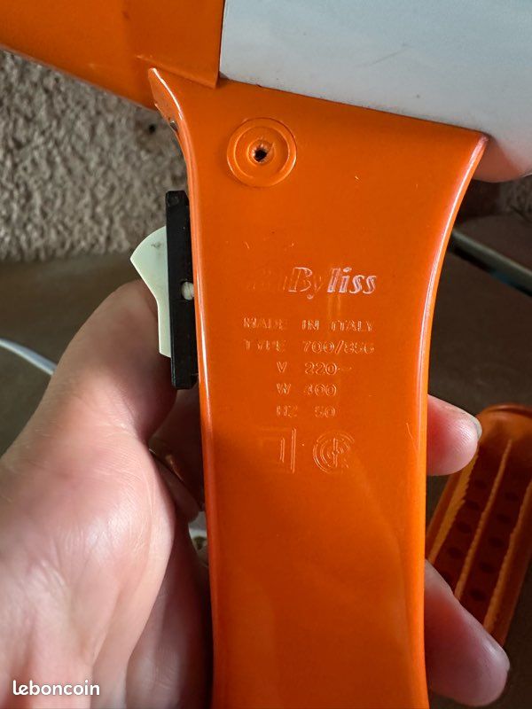 Sèche-cheveux Vintage BaByliss Couleur Orange - Modèle Standard D'occasion Fonctionnel - Rétro Années 70/80